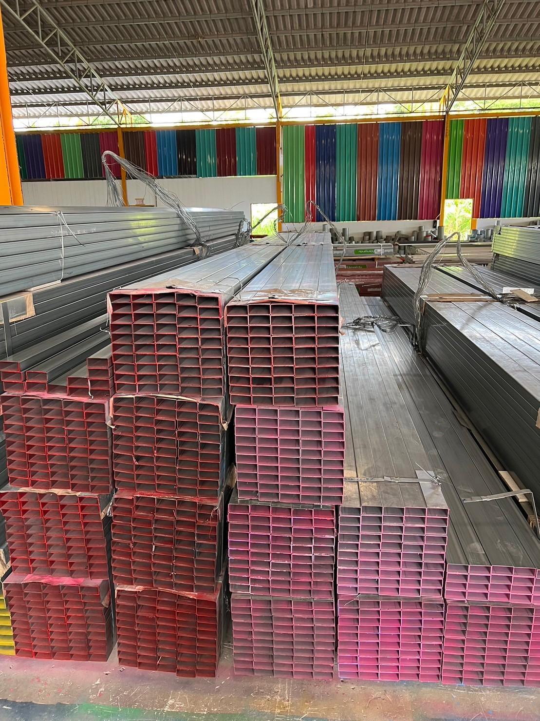 18 - https://โรงงานหลังคาเหล็กเมทัลโฮมสตีลอุดรธานี.com | เมทัลชีท อุดรธานี หลังคาเมทัลชีท อุดรธานี หลังคาเหล็ก พียูโฟม อุดรธานี ศูนย์รวมผลิตและจำหน่ายเหล็กรูปพรรณ เหล็กโครงสร้าง หลังคาเหล็ก ไม้ฝา เชิงชาย ฝ้าสมาร์ทบอร์ด ฝ้าผนังยิปซัม และอุปกรณ์โครงสร้างต่างๆ